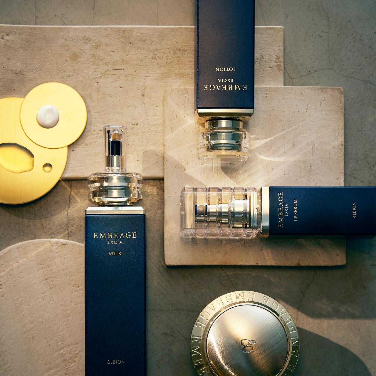 Aesthetics Moisturizing Bath Bombs and Essential Oils Set (14-Pack) | Groupon